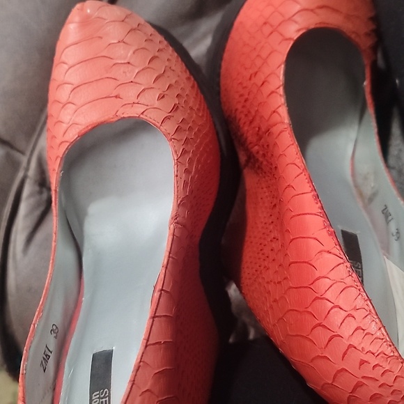 Senso diffusion Zaki coral black snakeskin print platform wedges heels 39 9 nwob - Picture 7 of 7